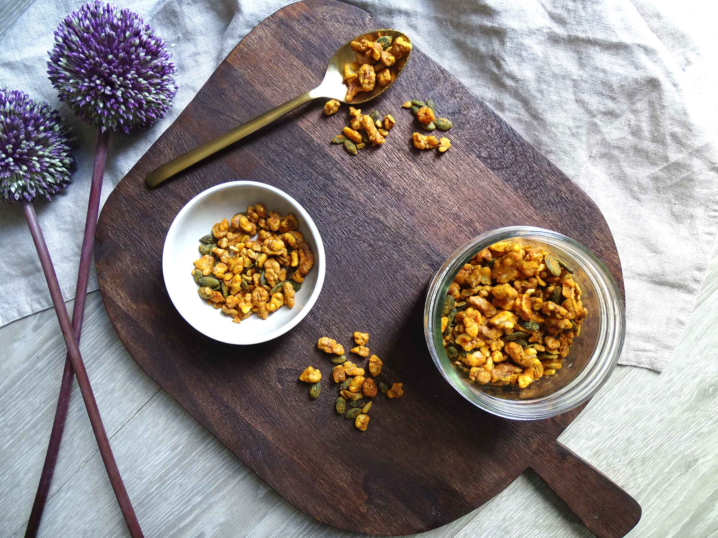 Spiced Savoury Nut and Seed Mix