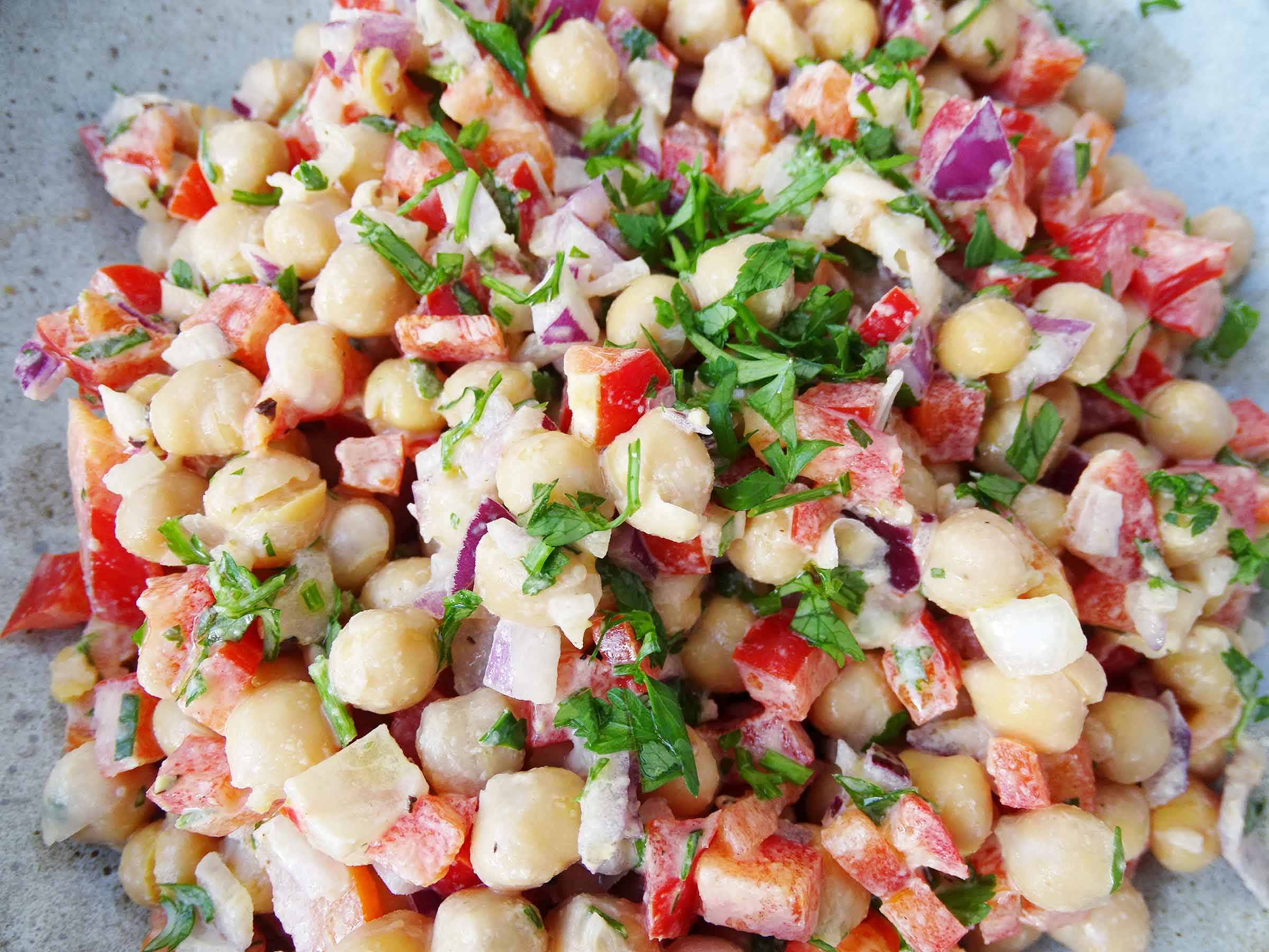 Crunchy Chickpea Salad