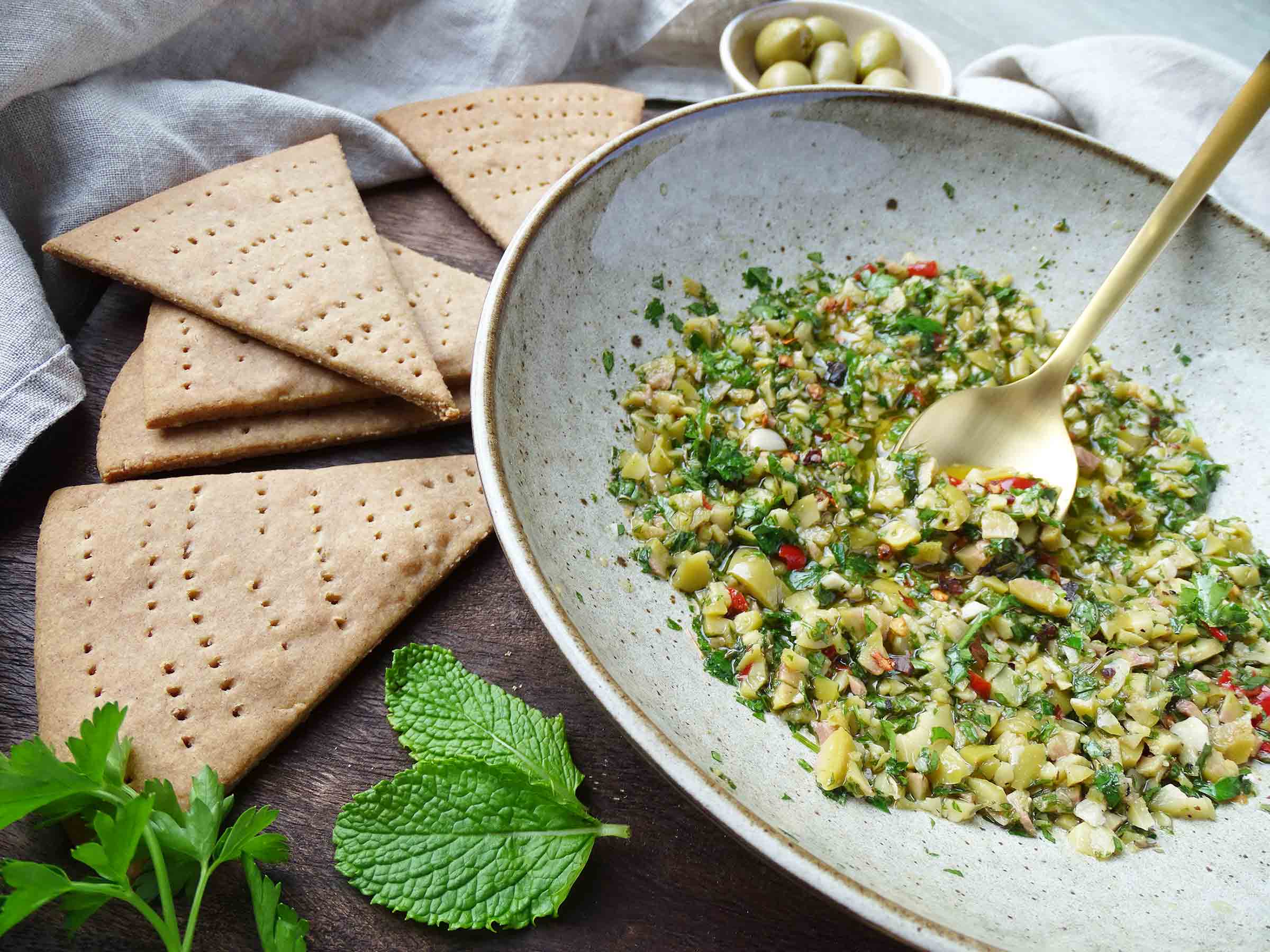 Olive and Fresh Herb Spread