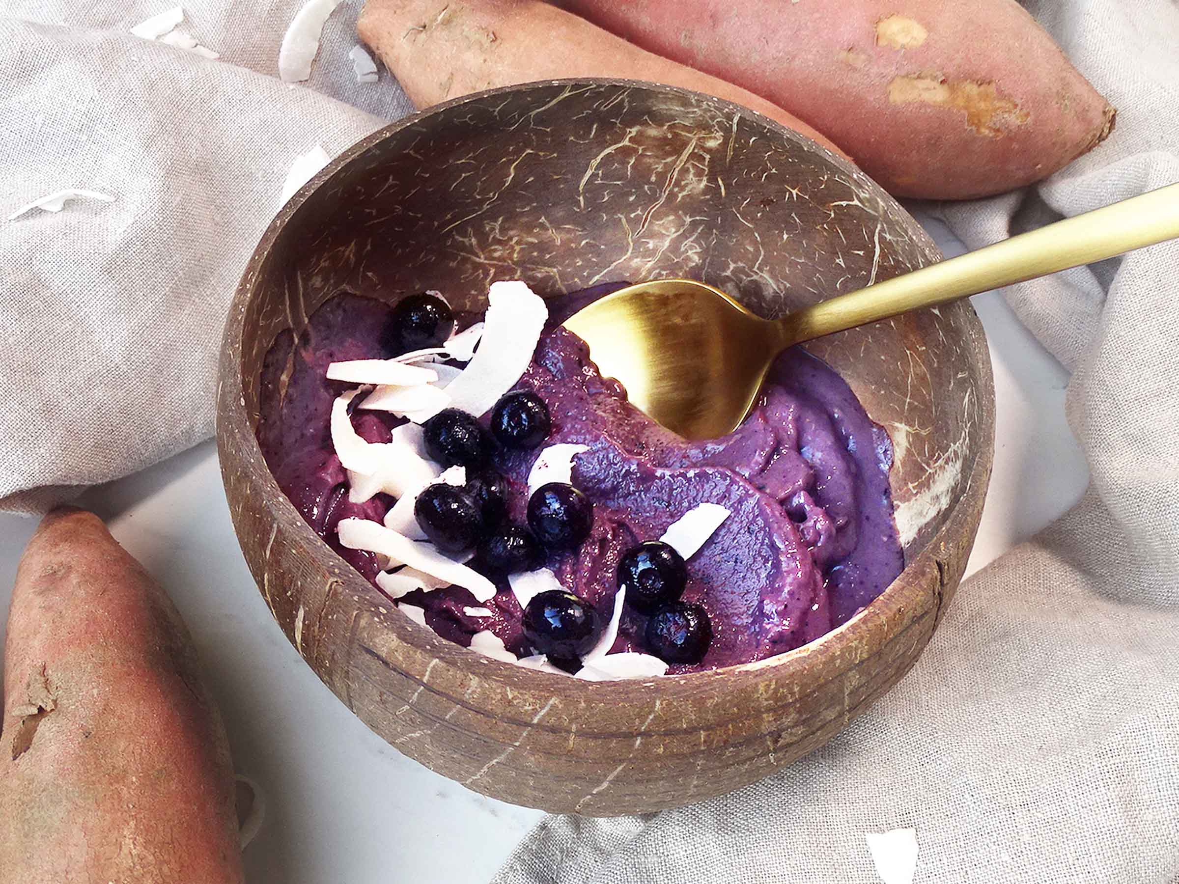 sugar free sweet potato ginger blueberry smoothie bowl