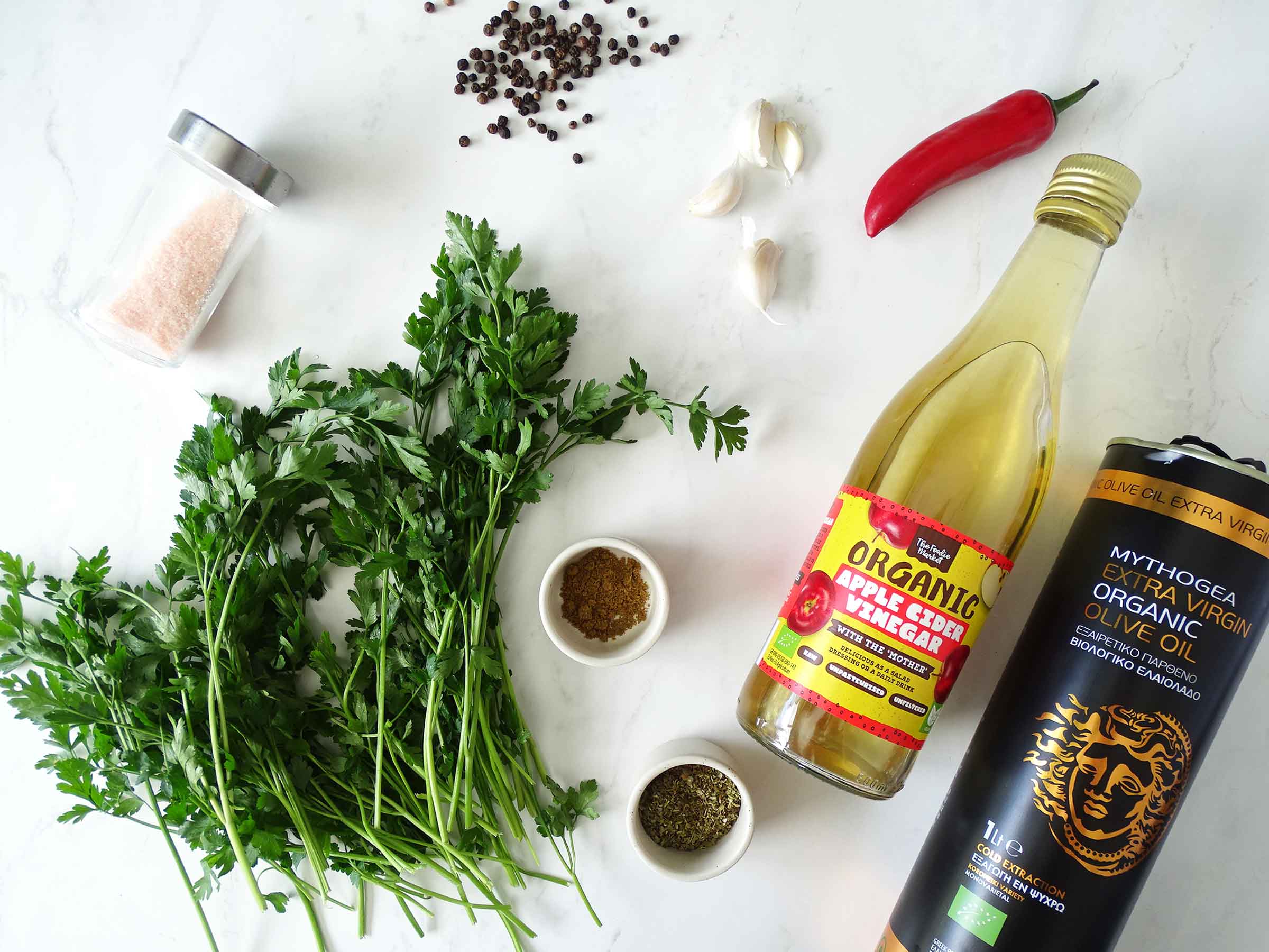 Easy Garlic and Herb Chimichurri Ingredients