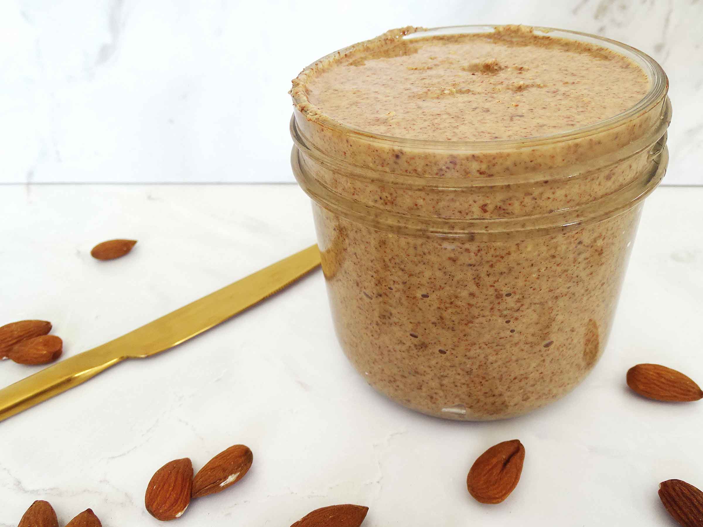 Homemade Roasted Almond Butter