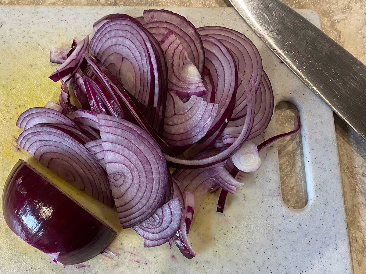 Step 1 Finely chop the red onion