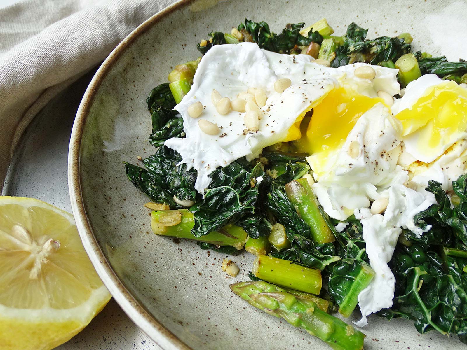 Candida Diet Breakfast - Eggs and Sautéed Greens