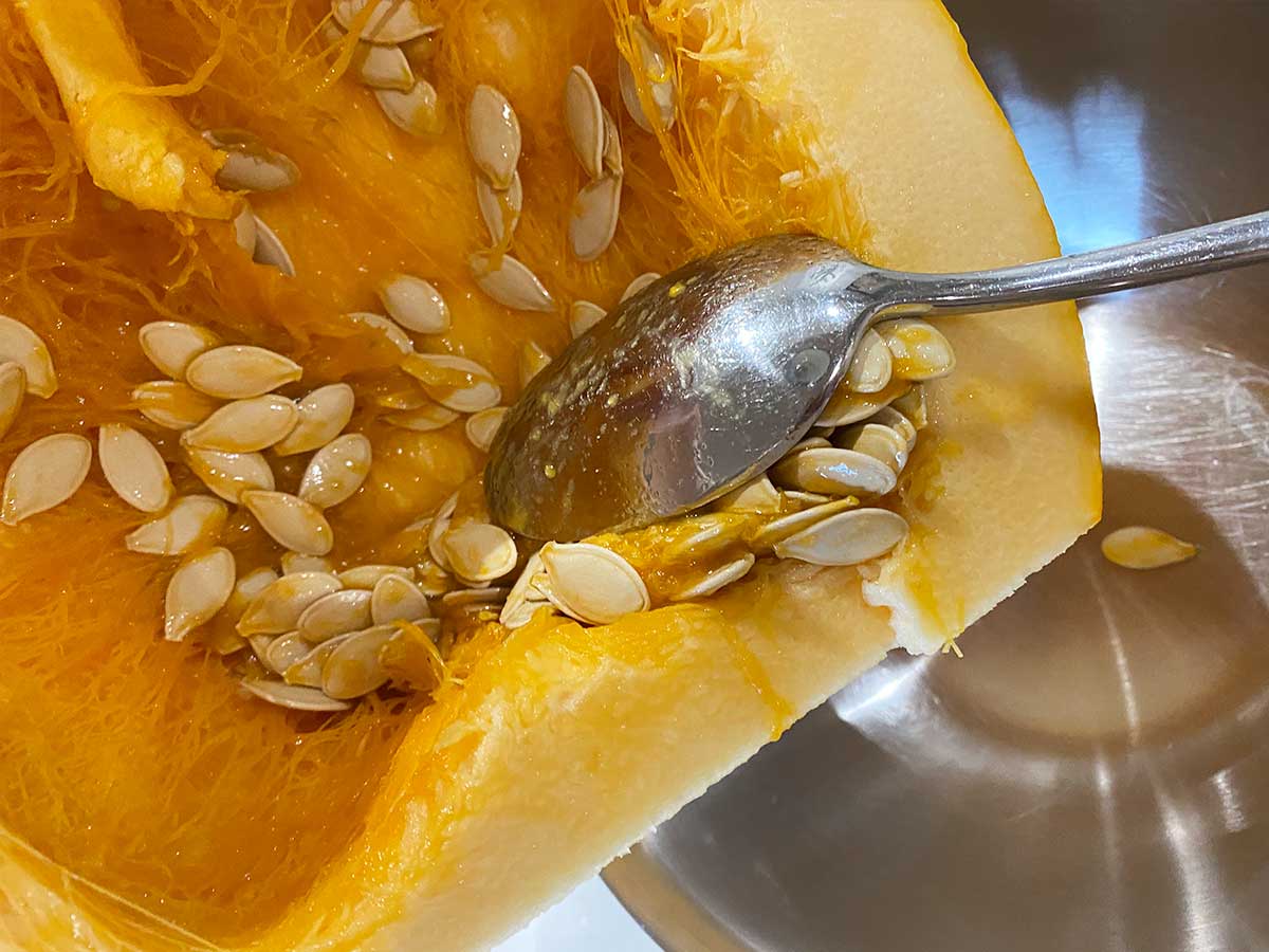 Step 1 - How to Prepare Roasted Pumpkin Seeds