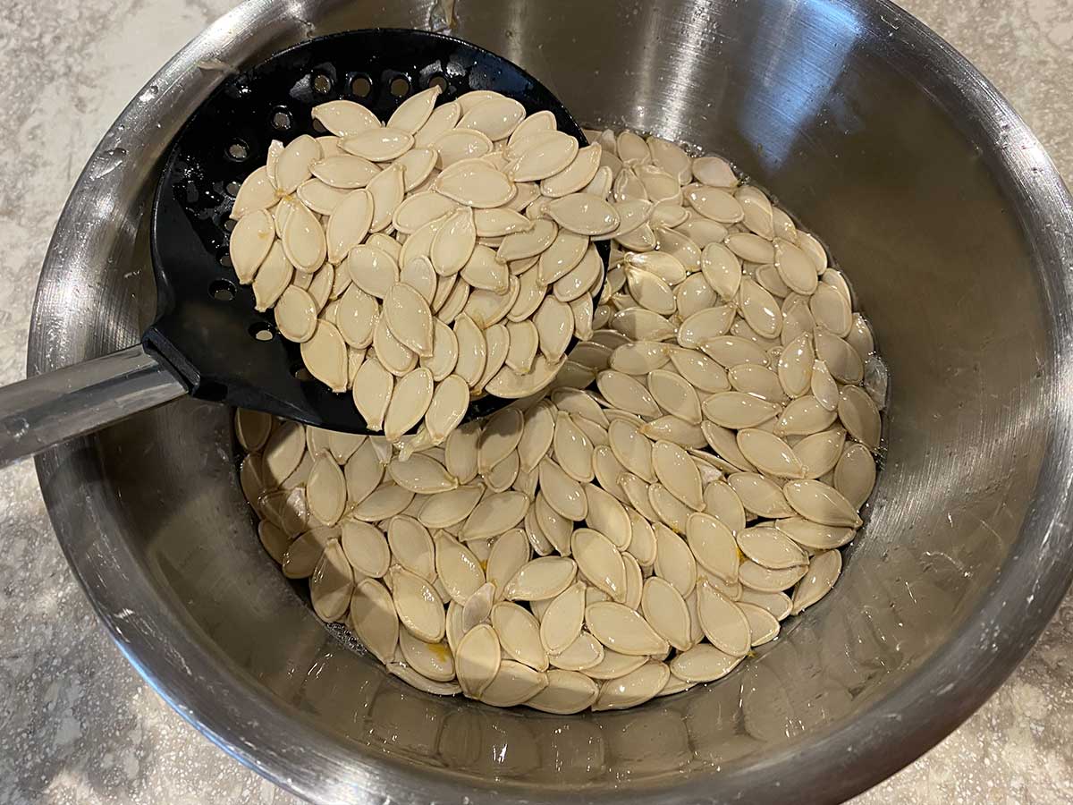 Step 4 - How to Prepare Roasted Pumpkin Seeds